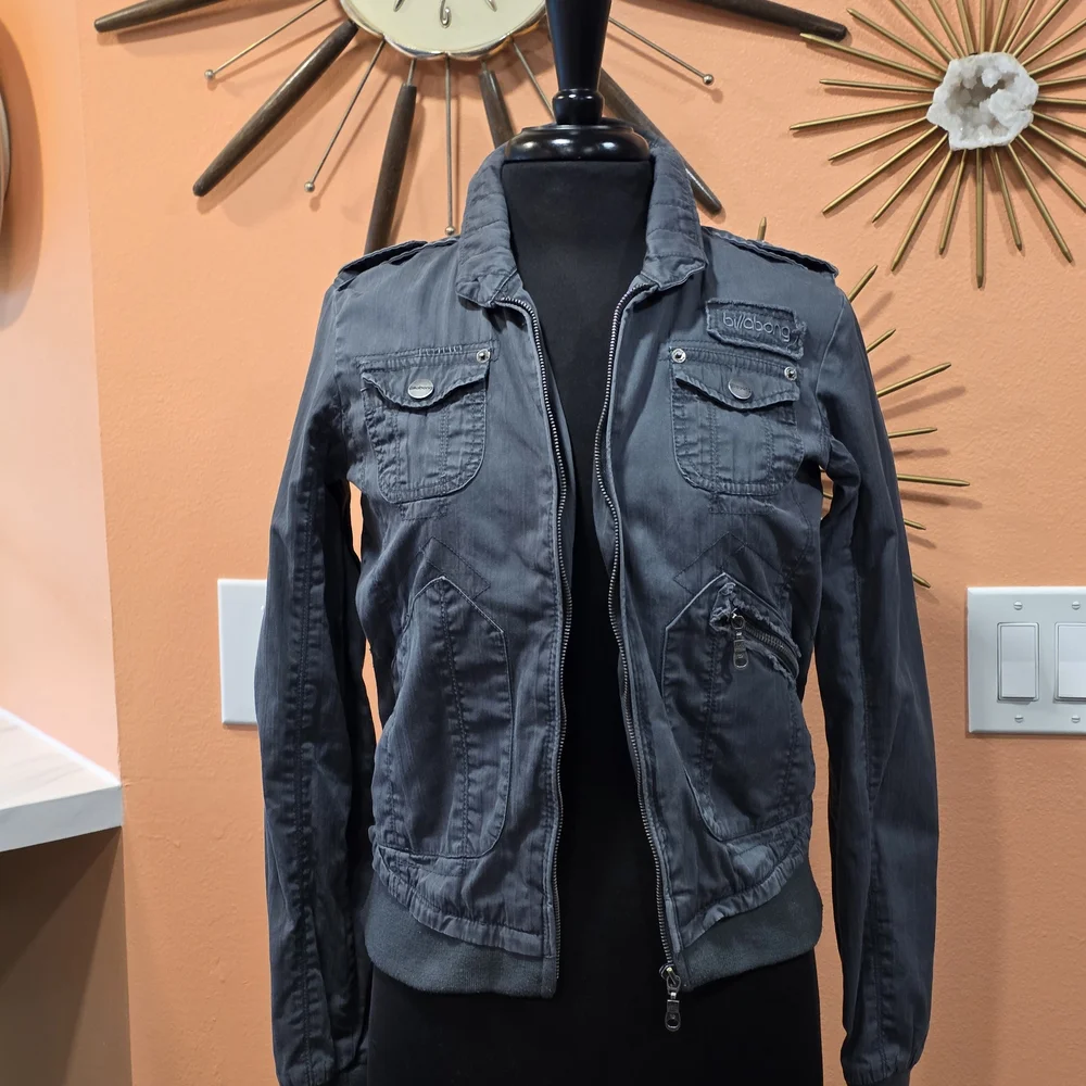 ASO Bella Swan Billabong Charcoal Jacket M Twilight New Moon Screen Acurate - Picture 14 of 16
